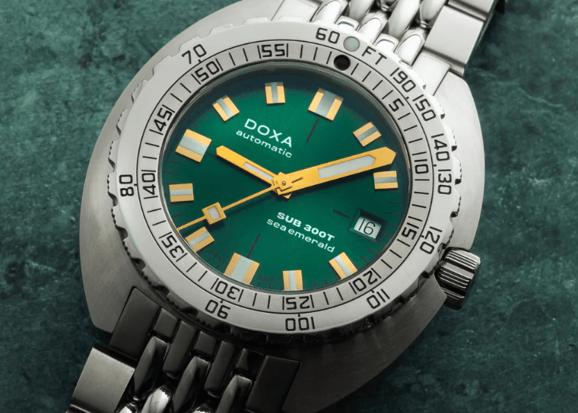 Doxa Sub 300 Carbon Aqua Lung US Divers