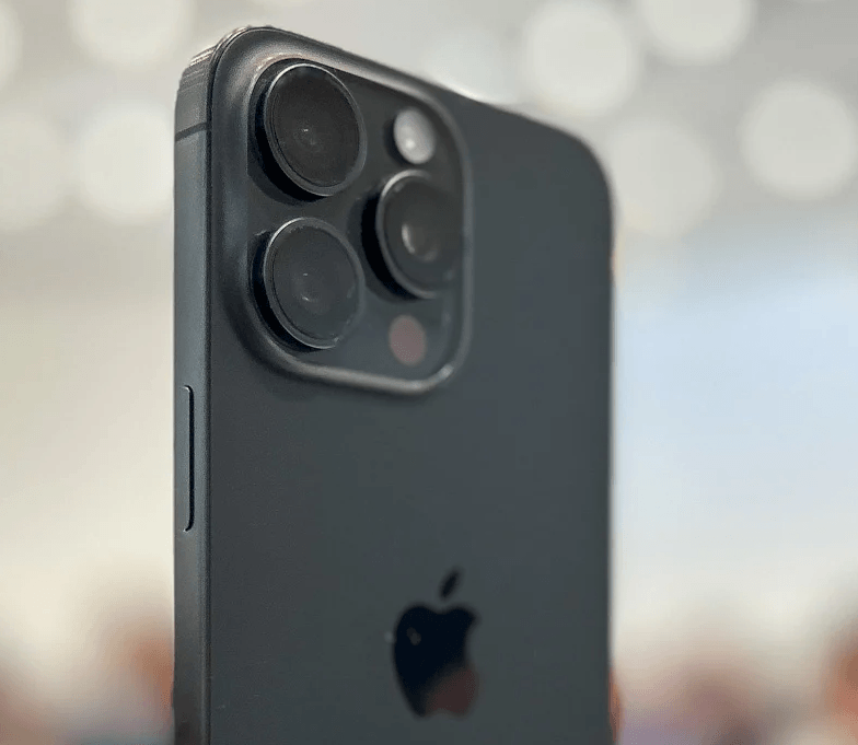 Which iPhone has the Best Camera Zoom